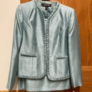 Kasper 3 piece skirt suit